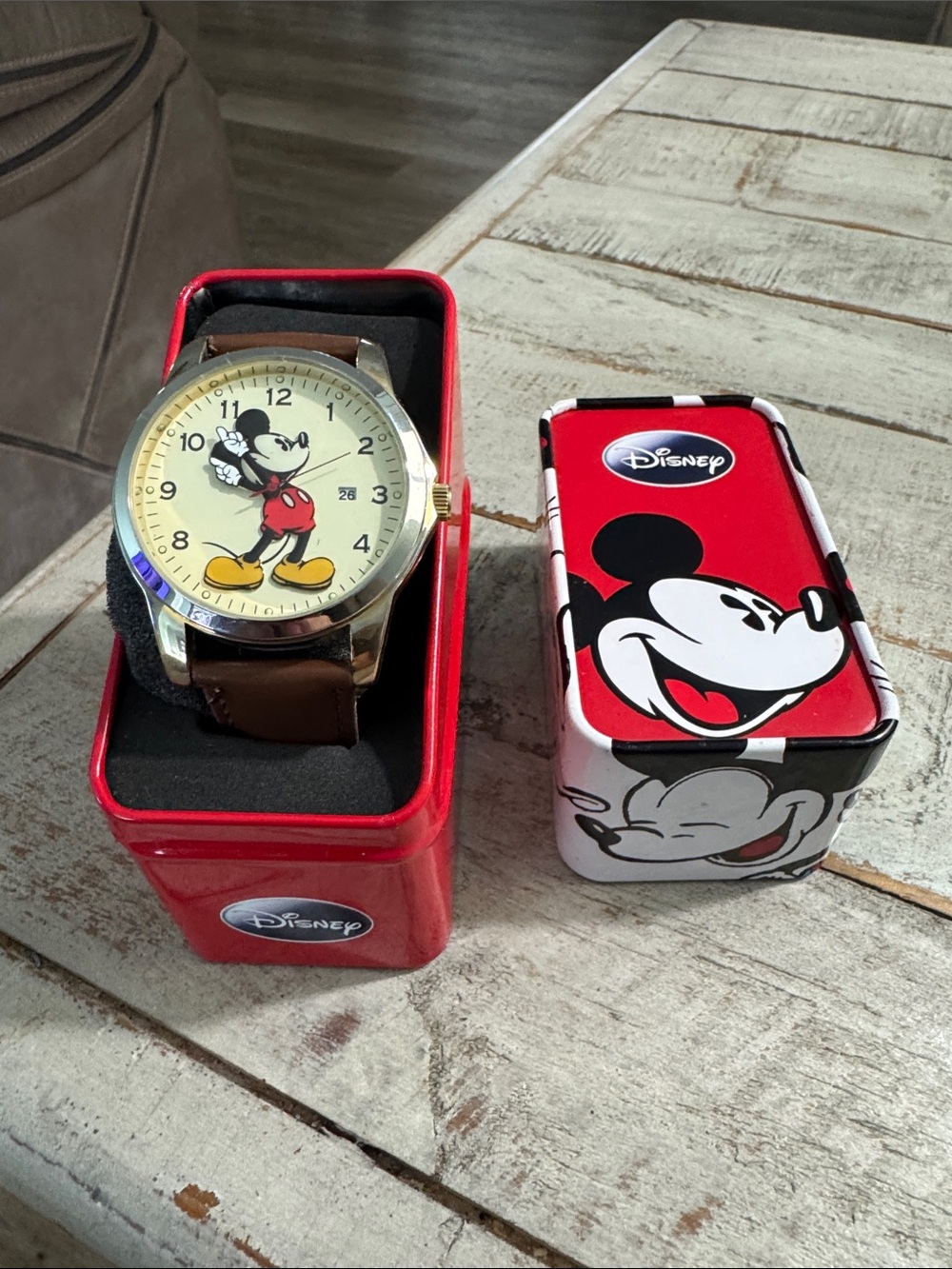 Vintage Disney Mickey Mouse Wristwatch with Brown Leather Strap